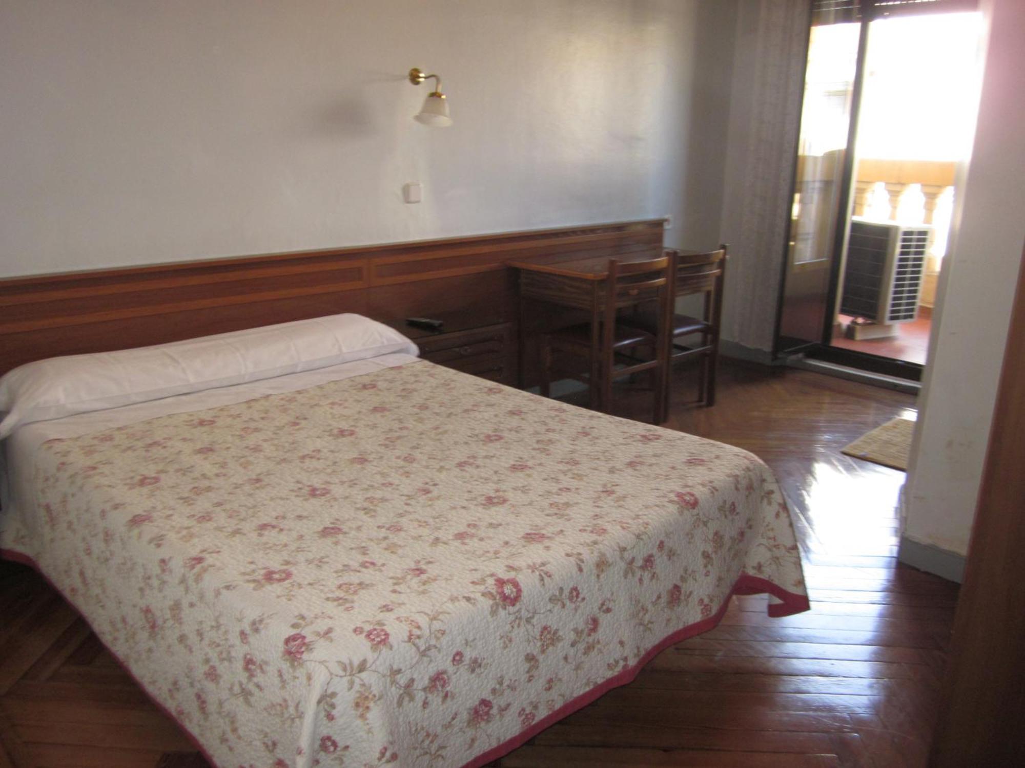 Hostal Splendid - Gran Via Madrid Exterior photo